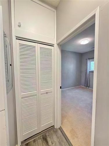 202-256 Greenway Cr, Winnipeg, MB 