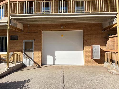 202-256 Greenway Cr, Winnipeg, MB 