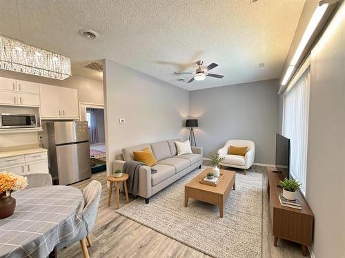 202-256 Greenway Cr, Winnipeg, MB 