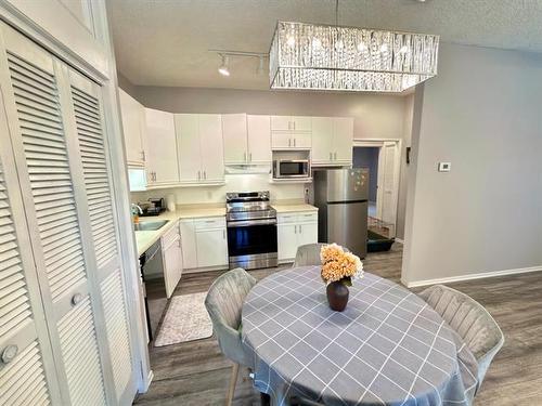 202-256 Greenway Cr, Winnipeg, MB 