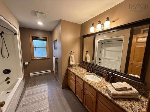 411 Mountain Road, New Glasgow, NS 