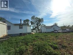 1833 E MERSEA Road E  Leamington, ON N8H 3V4
