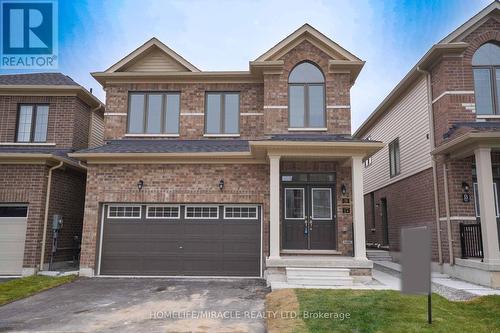 LOWER - 31 PRUDHOE TERRACE , Barrie, Ontario L9J 0W2 2