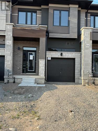 82 MCKERNAN AVENUE , Brantford, Ontario N3V 0C1