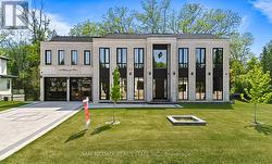 84 PEBBLERIDGE PLACE  Oakville, ON L6K 3Y4