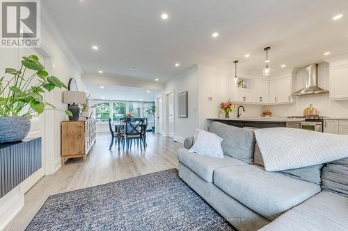 6 Rembe Avenue, Hamilton, ON 