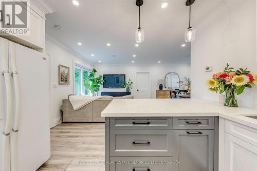6 Rembe Avenue, Hamilton, ON 