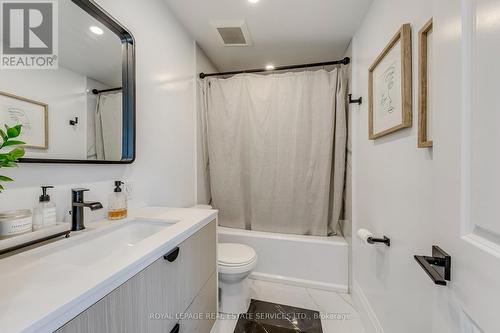 6 Rembe Avenue, Hamilton, ON 