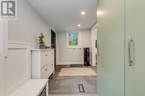 6 Rembe Avenue, Hamilton, ON 