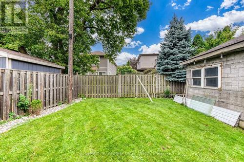 6 Rembe Avenue, Hamilton, ON 