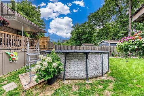 6 Rembe Avenue, Hamilton, ON 