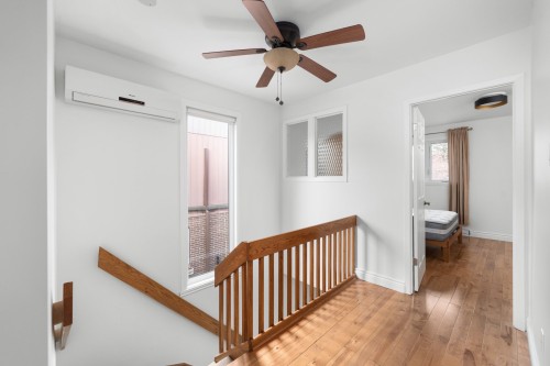 Hall d'entrée/Vestibule - 242 Stillview Road, Pointe-Claire, QC 