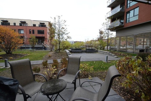 Terrasse - 111-905 Av. Plymouth, Mont-Royal, QC 