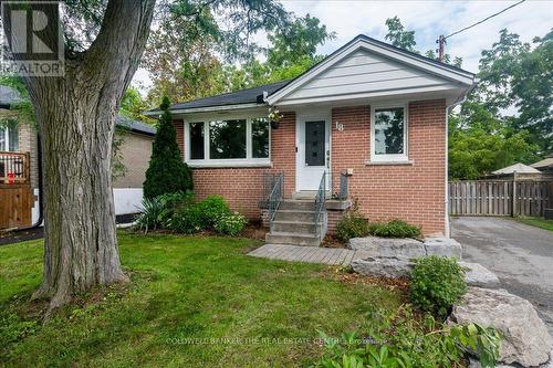 18 AGNES STREET  Barrie, ON L4M 2S2