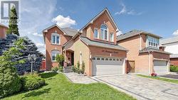 68 BANINGTON CRESCENT  Brampton, ON L7A 1G3