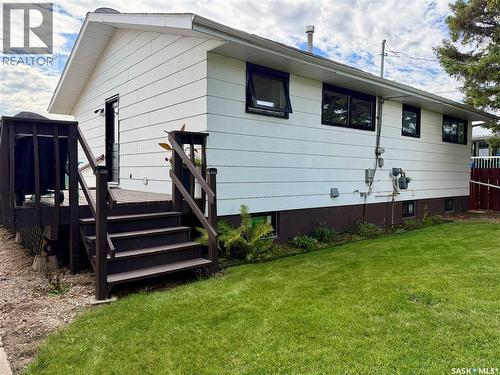 110 Railway Avenue E, Shellbrook, SK 