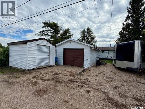 110 Railway Avenue E, Shellbrook, SK 