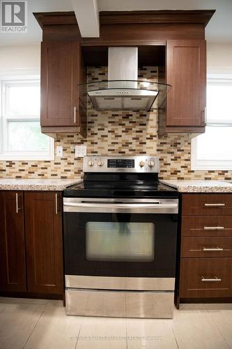 UPPER - 22 ELM GROVE AVENUE , Richmond Hill, Ontario L4E 2T1 3