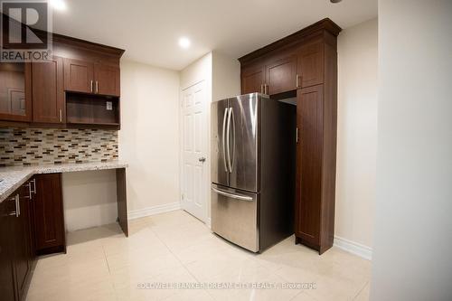 UPPER - 22 ELM GROVE AVENUE , Richmond Hill, Ontario L4E 2T1 4
