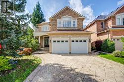 2422 HERTFORDSHIRE WAY Oakville, ON L6H 7M5
