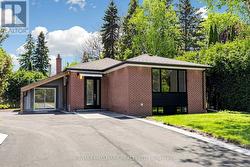 BASEMENT 1 - 11 JOHNSON ROAD Aurora, ON L4G 2A3