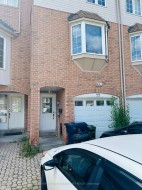 99 Sufi Crescent  Toronto, ON M4A 2X2