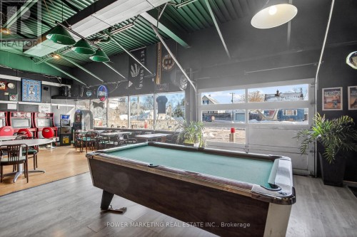 858 Merivale Road, Ottawa, ON 