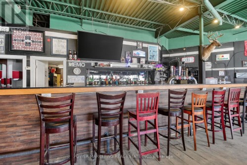 858 Merivale Road, Ottawa, ON 