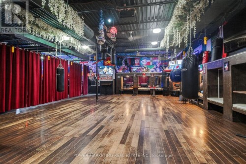 858 Merivale Road, Ottawa, ON 