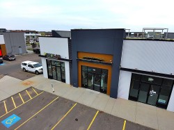 105, 6484 Cartmell Place SW  Edmonton, AB T6W 4H8