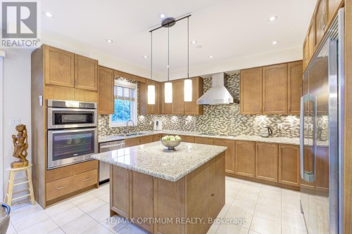 54 Midcrest Circle, Brampton, ON 