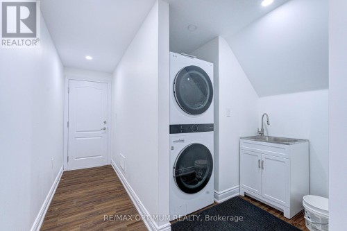 54 Midcrest Circle, Brampton, ON 