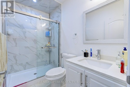 54 Midcrest Circle, Brampton, ON 