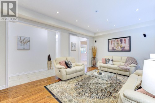 54 Midcrest Circle, Brampton, ON 