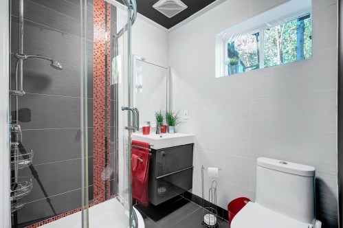 Salle de bains - 18 Rue Des Colibris, Saint-Sauveur, QC 