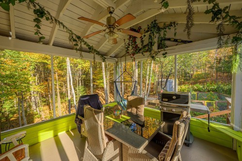 Solarium/Verrière - 18 Rue Des Colibris, Saint-Sauveur, QC 