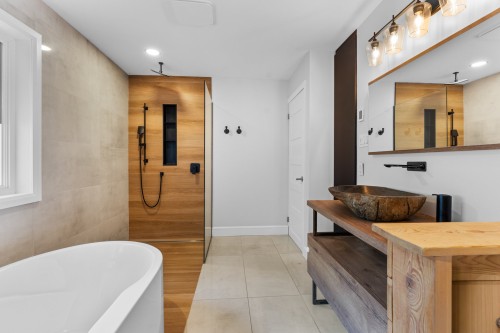 Salle de bains - 308 Rue Corona, Rosemère, QC 