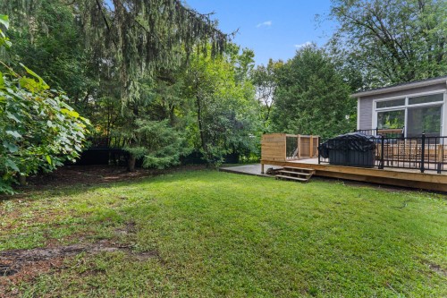 Cour - 308 Rue Corona, Rosemère, QC 