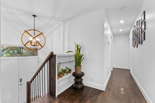 Hall d'entrée/Vestibule - 308 Rue Corona, Rosemère, QC 