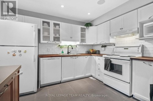 74 Milner Downs Crescent, Ottawa, ON 