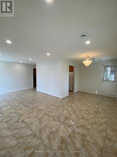 4 - 897 STONE CHURCH ROAD E , Hamilton, Ontario L8W 1B2 3