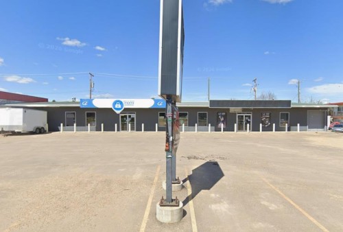 6120 48 Avenue, Camrose, AB 