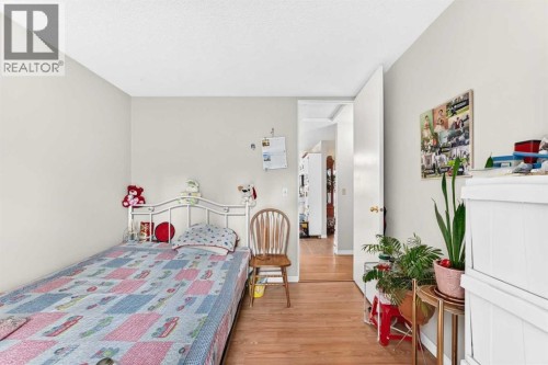 3219 Palliser Drive Sw, Calgary, AB 