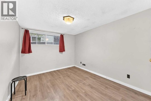 3219 Palliser Drive Sw, Calgary, AB 
