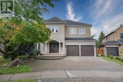 30 GOLDRING CRESCENT  Markham, ON L6C 1Y6