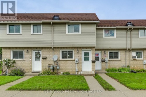 9 - 105 SPRINGBANK AVENUE E  Woodstock (Woodstock - North), ON N4S 7P7