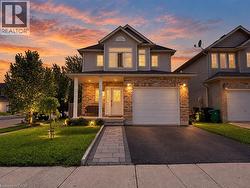 649 WINTERBERRY Avenue Waterloo, ON N2V 2X4