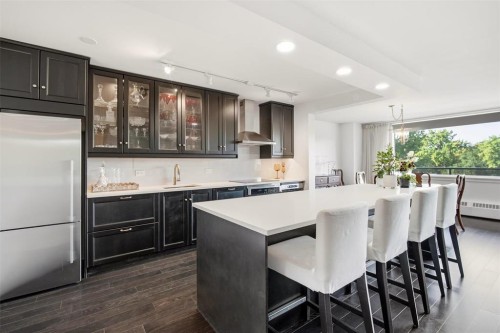 207 99 Wellington Crescent, Winnipeg, MB 