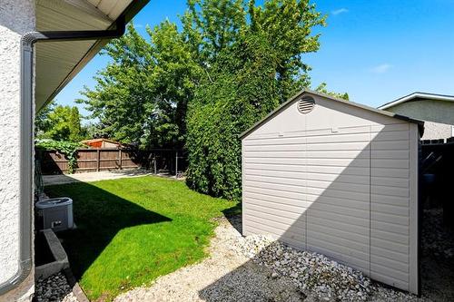 86 Stacey Bay, Winnipeg, MB 