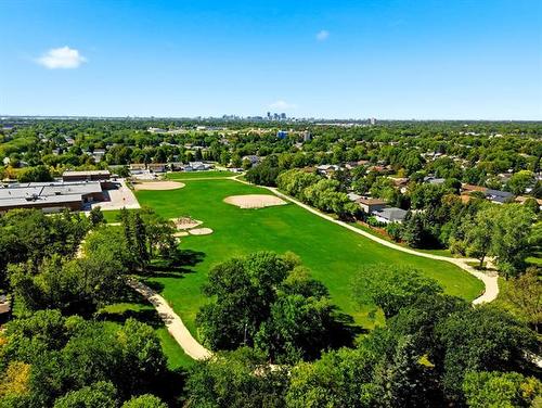 86 Stacey Bay, Winnipeg, MB 